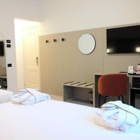 Bb Hotels Smarthotel Derose Florens Exteriör bild